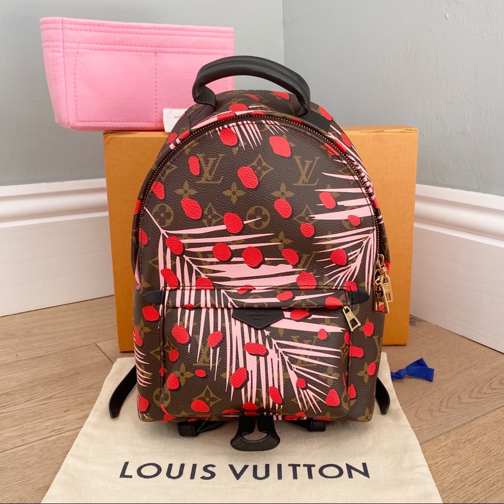 💎✨BRAND NEW✨💎 Louis Vuitton Jungle Palm Springs!